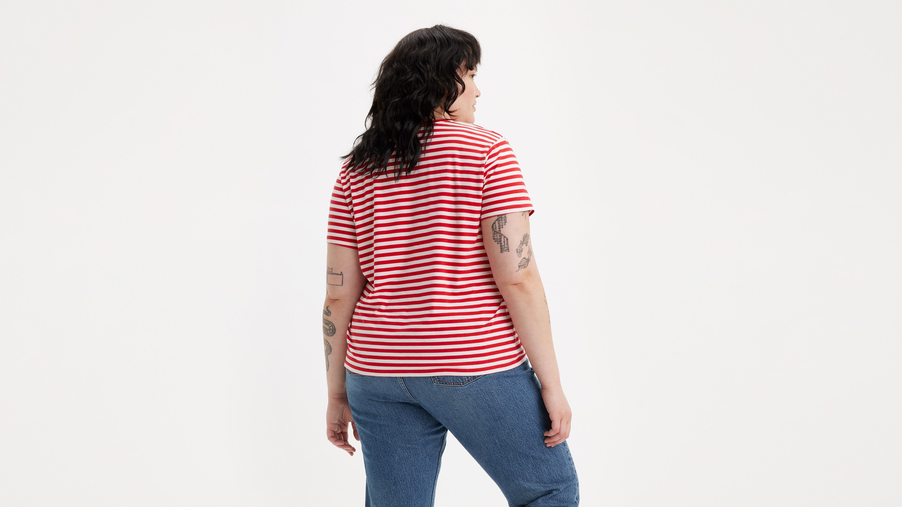 Perfect T-Shirt (Plus Size) sold by Levi's product image thumbnail 2