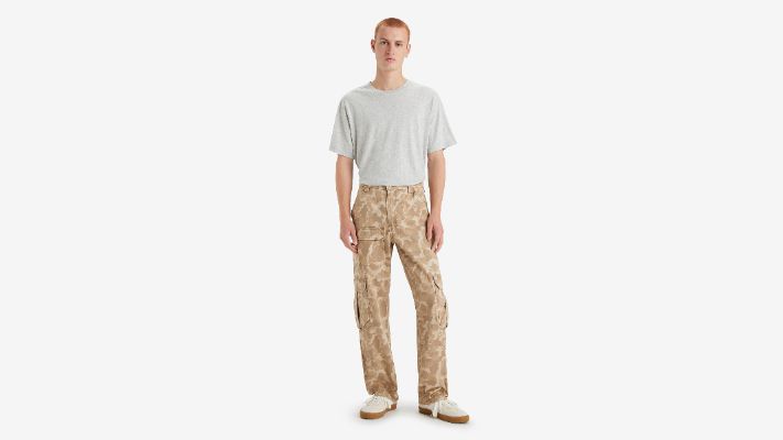 Stay Loose Cargo Men's Pants sold by Levi's