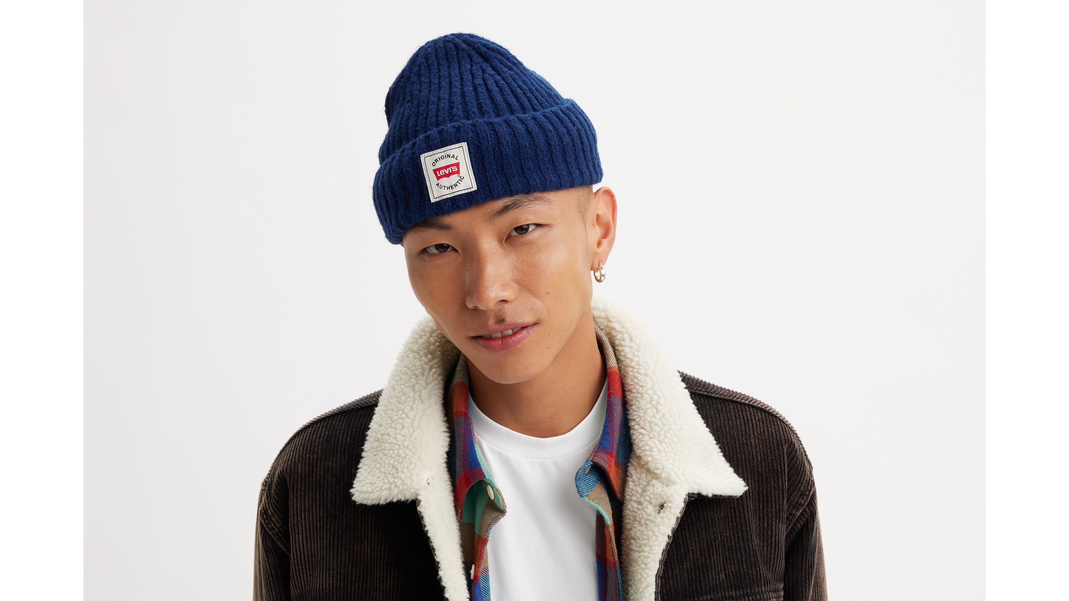 Holiday Batwing Beanie sold by Levi's product image thumbnail 2