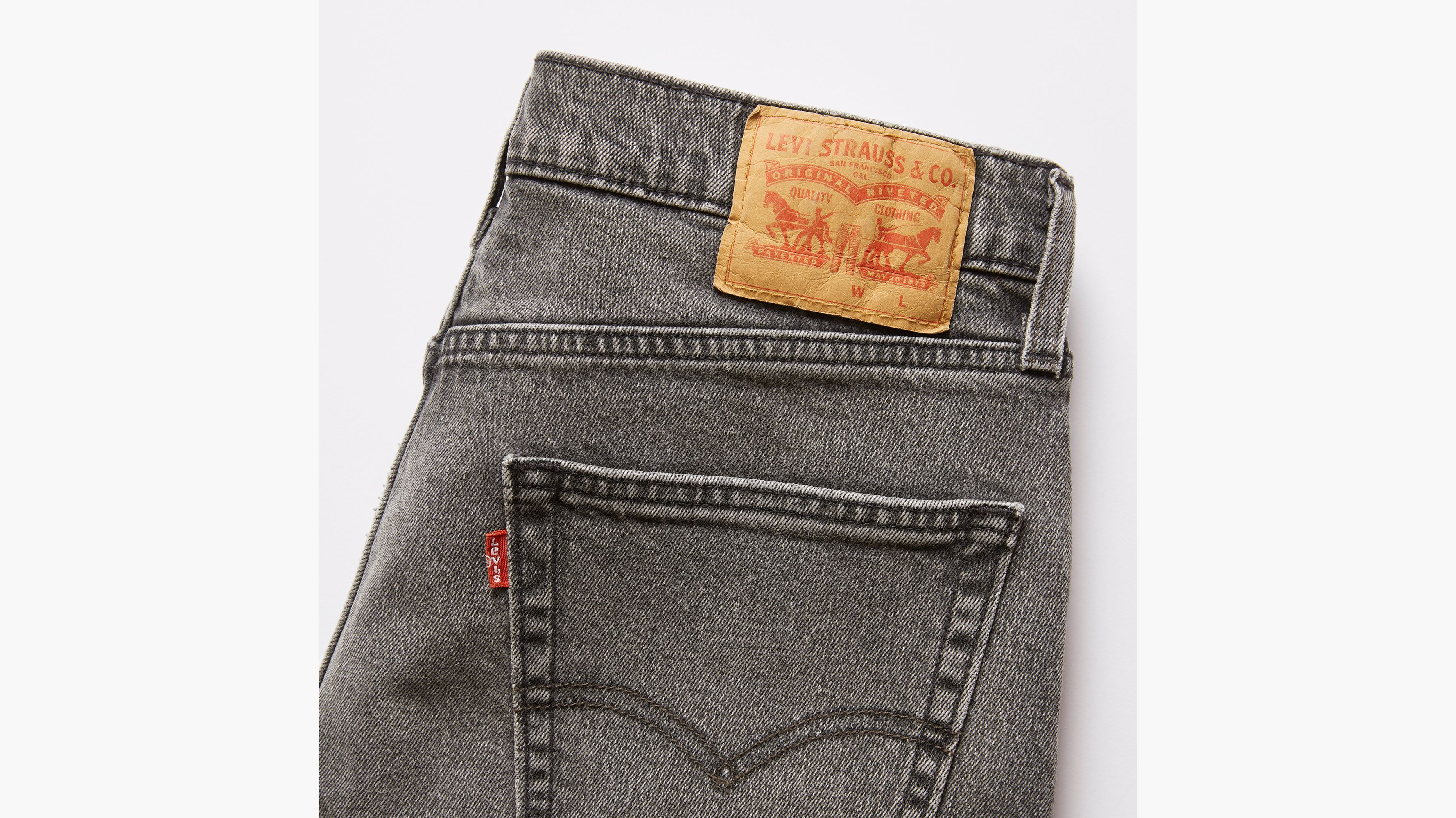 405 Standard 10" Men's Shorts sold by Levi's product image thumbnail 5