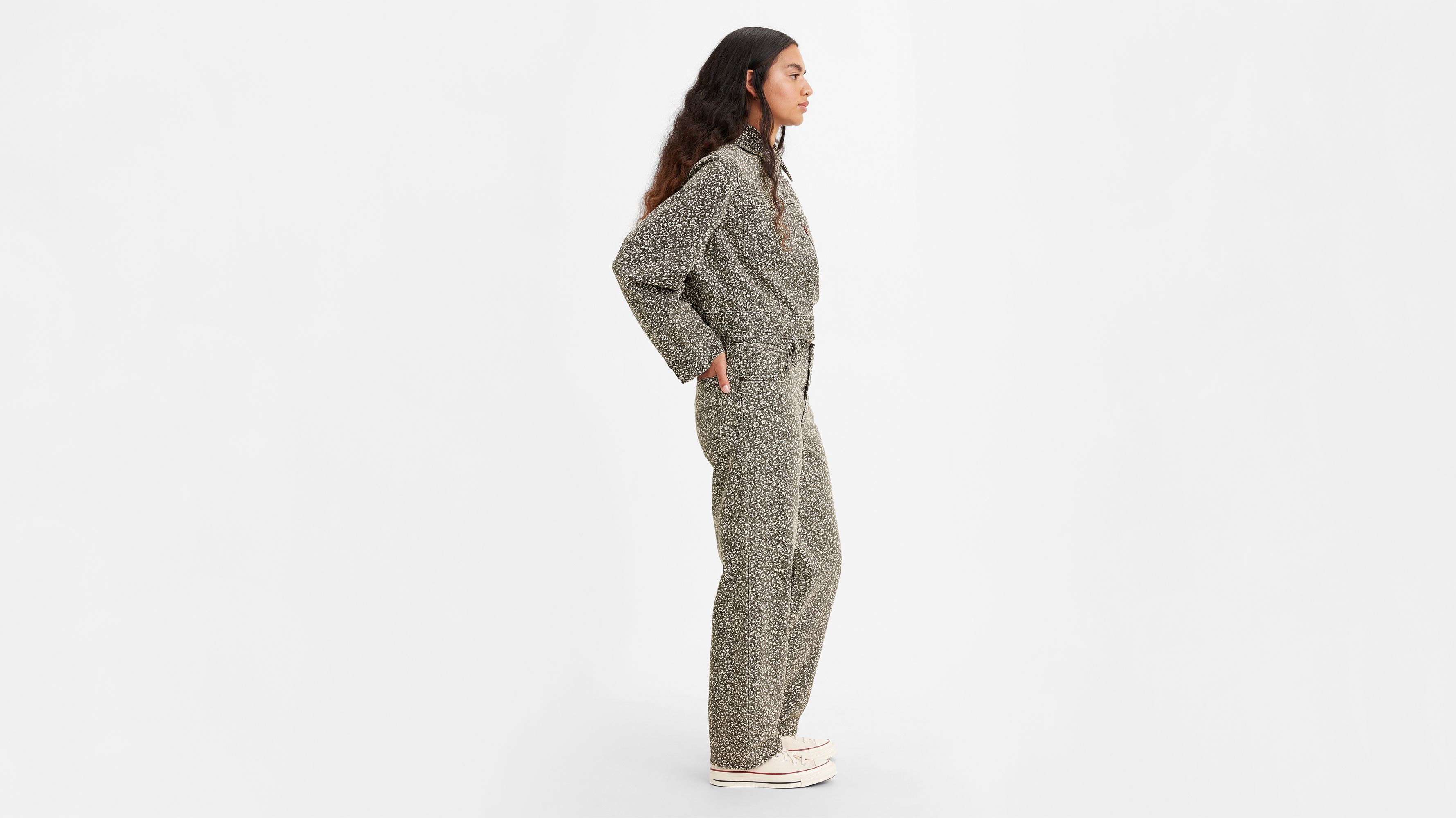 Levi's® Wellthread® Baggy Dad Women's Jeans sold by Levi's product image thumbnail 3
