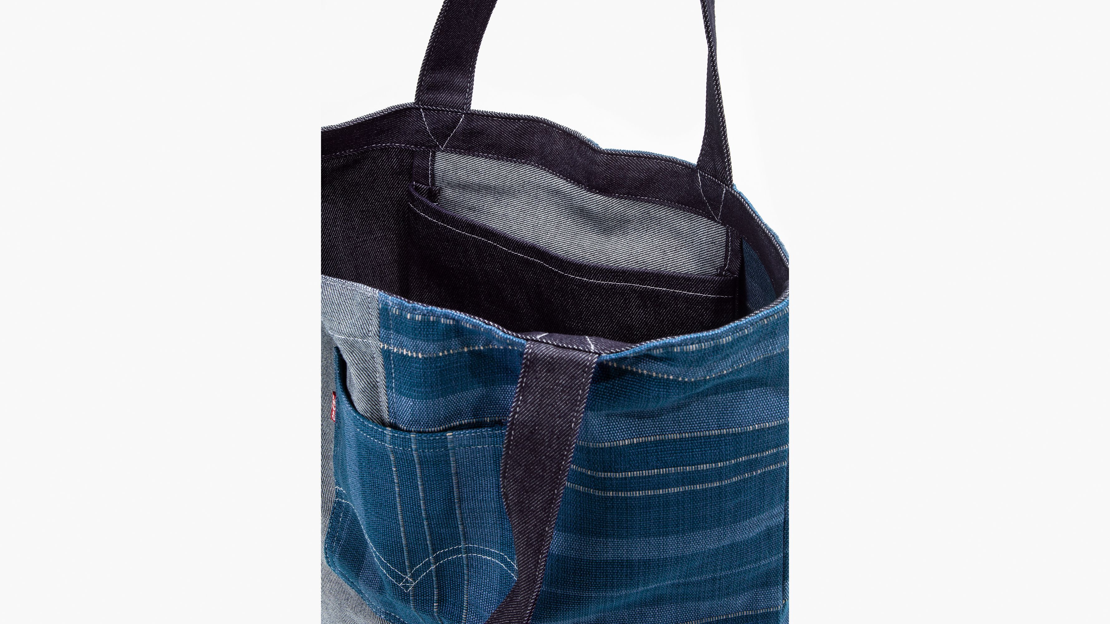 Levi's® and Mercado Global Tote Bag sold by Levi's product image thumbnail 3