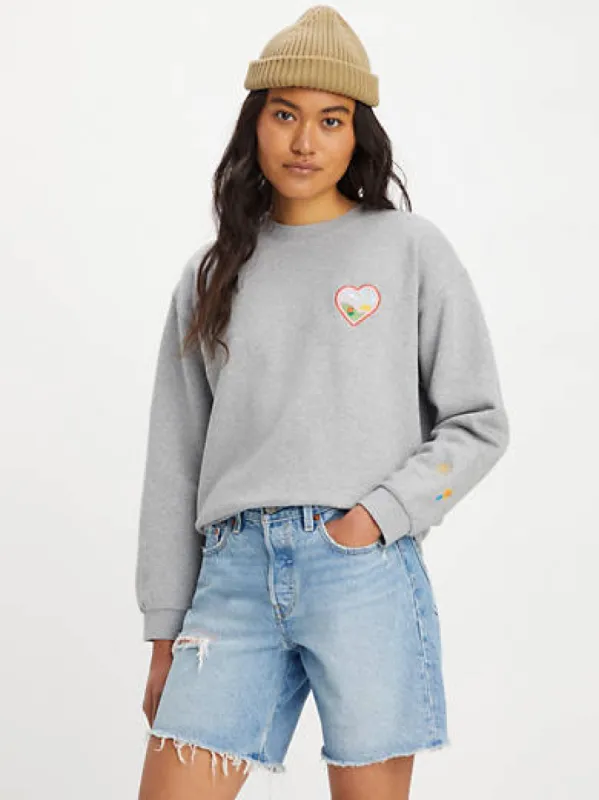 Graphic Salinas Crewneck Sweatshirt sold by Levi's