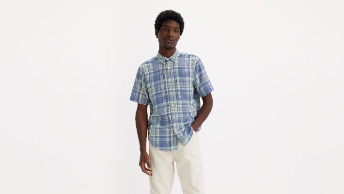 Short Sleeve Classic Standard Fit Shirt sold by Levi's