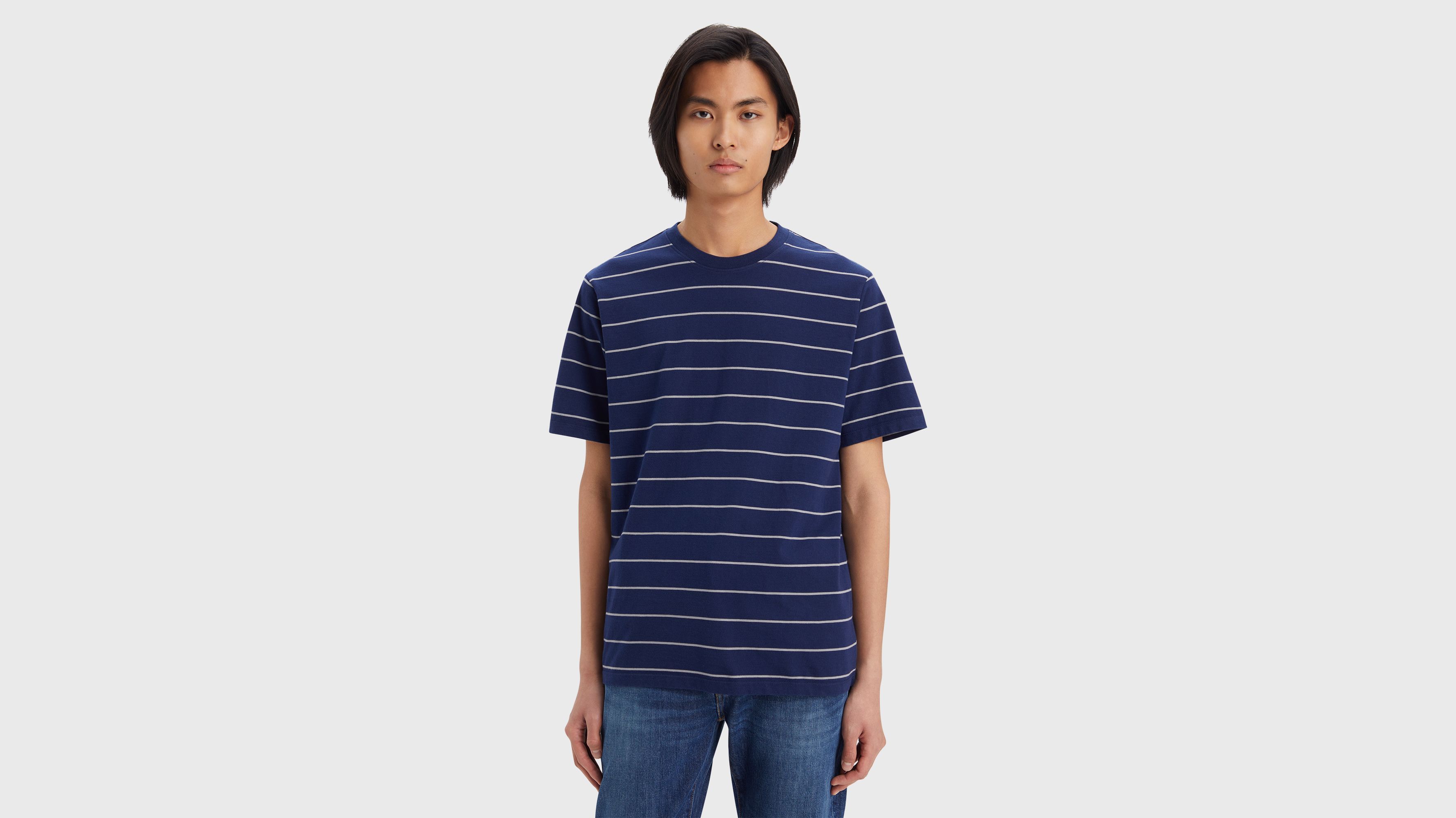 Essential T-Shirt sold by Levi's product image thumbnail 2