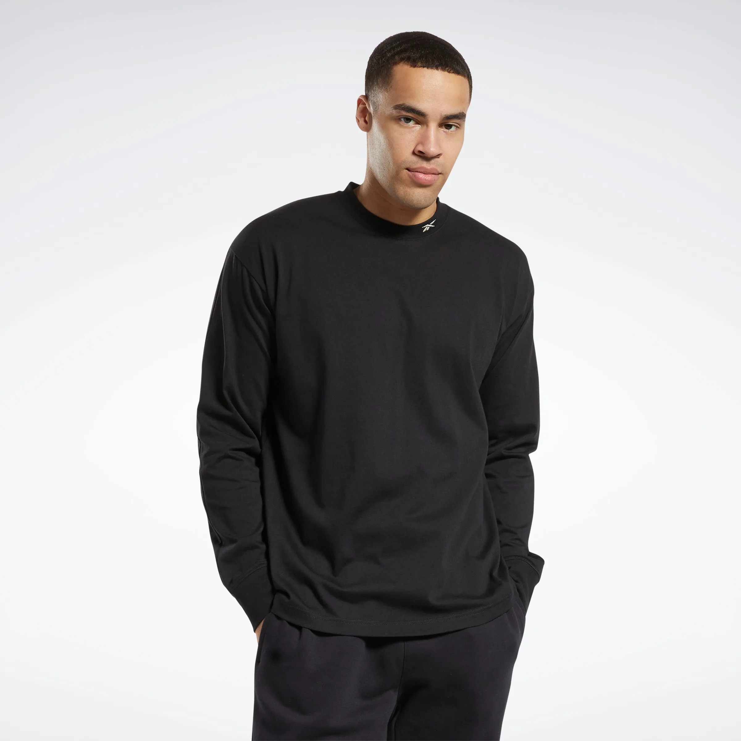 Reebok Apparel Men Classics Wardrobe Essentials Long-Sleeve Top T-Long-Sleeve Top Black sold by Reebok