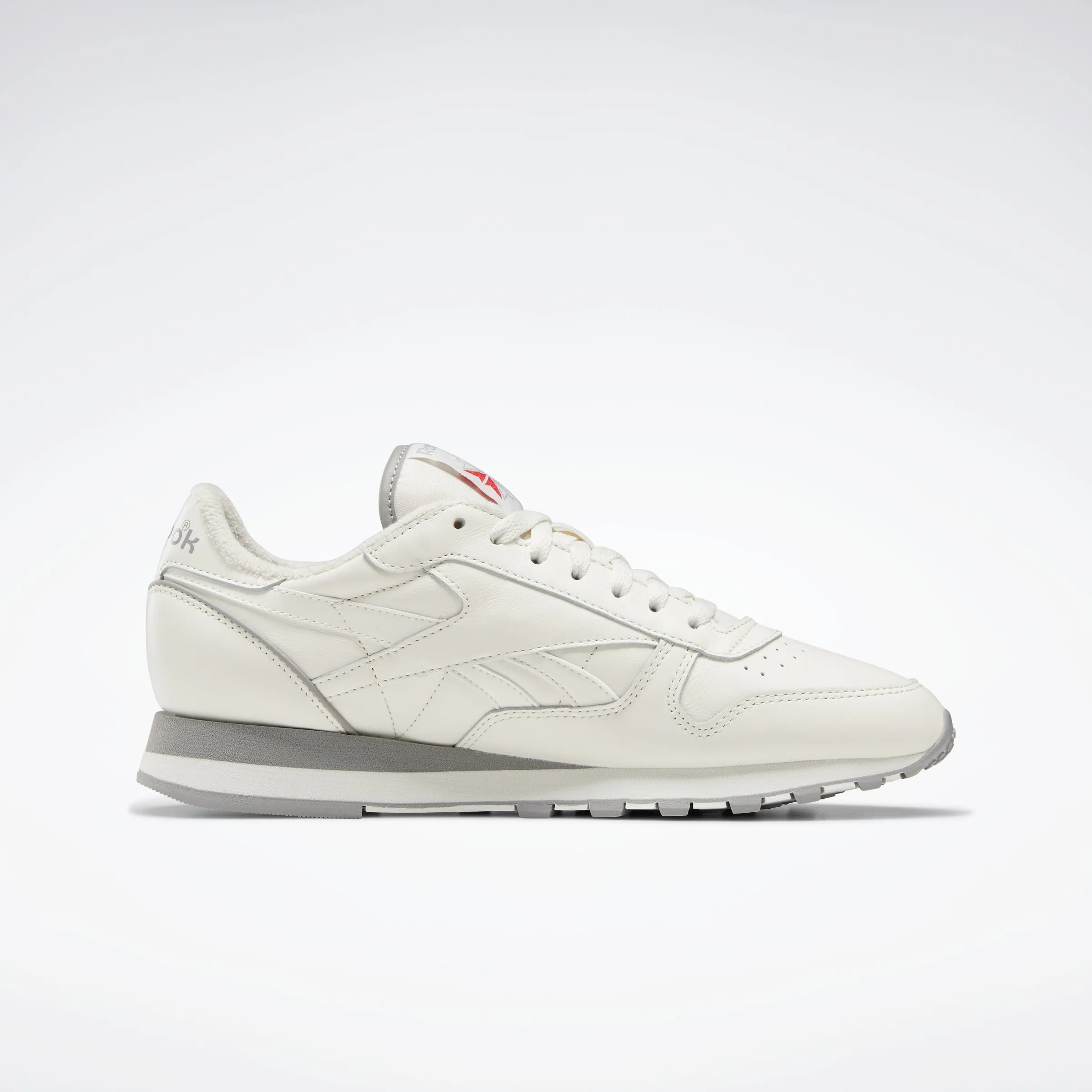 Reebok Footwear Men Classic Leather 1983 Vintage Shoes Chalk/Chalk/Vecred sold by Reebok product image thumbnail 2