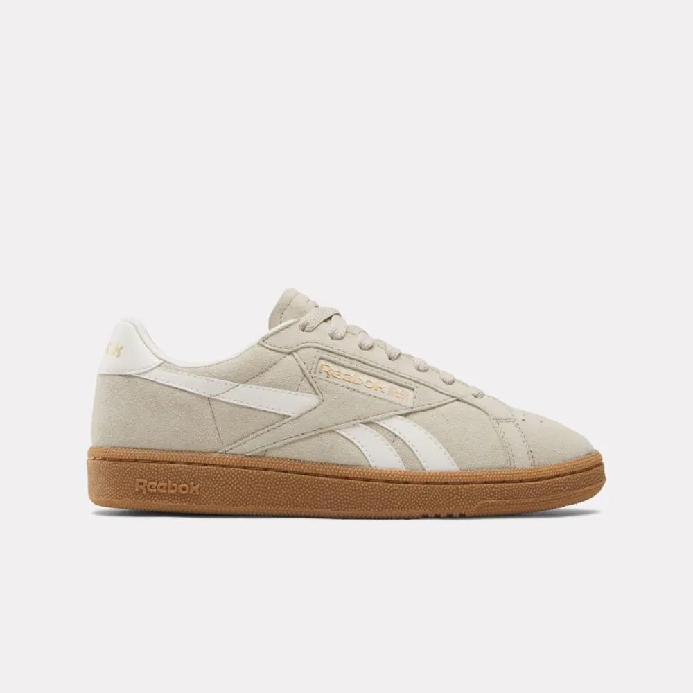 Reebok Footwear Women Club C Grounds UK Shoes CLASSICBEIGE/CHALK/GUM sold by Reebok
