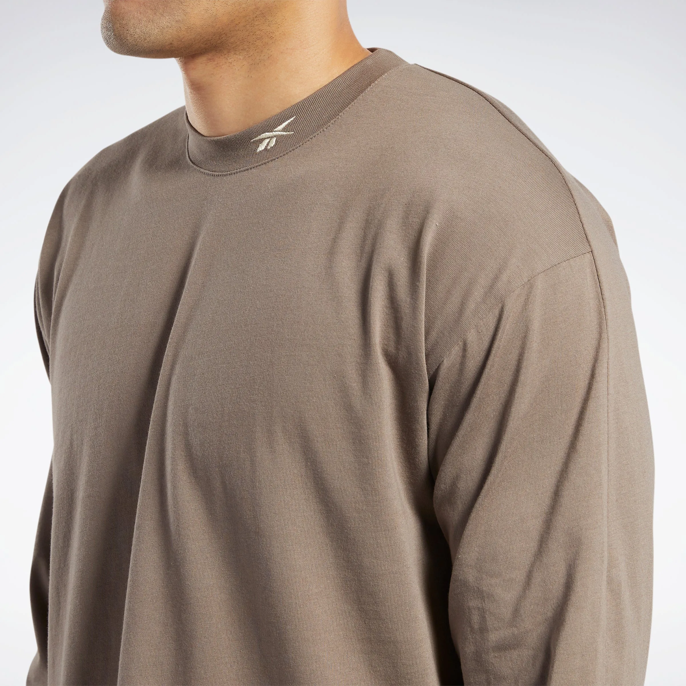 Reebok Apparel Men Classics Wardrobe Essentials Long-Sleeve Top T-Long-Sleeve Top Trkgry sold by Reebok product image thumbnail 3