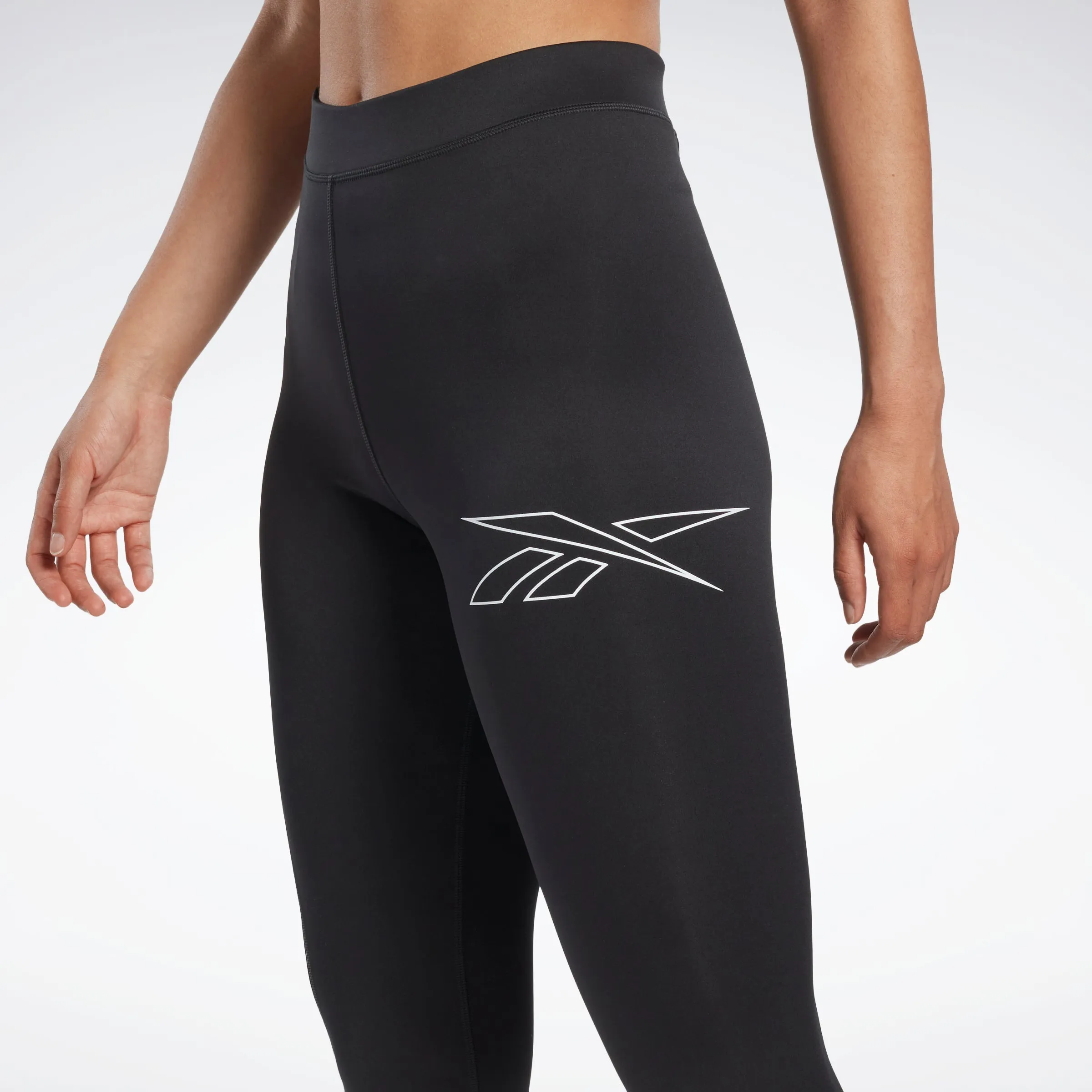 Reebok Apparel Women Running Vector Leggings Nghblk sold by Reebok product image thumbnail 4