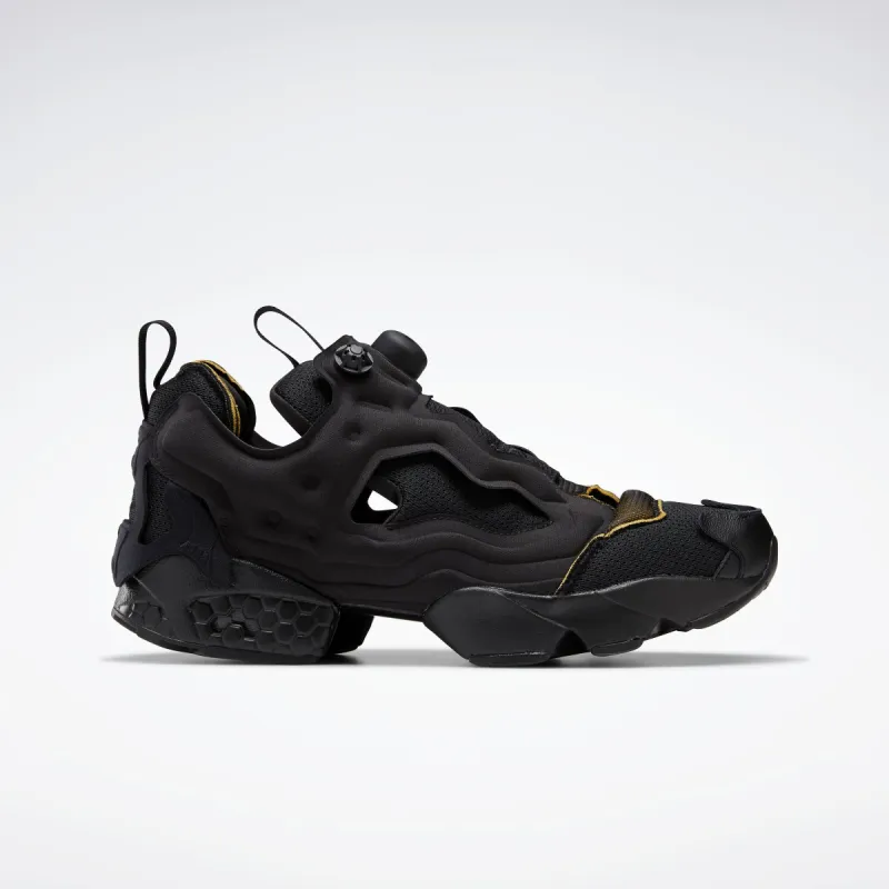 Reebok Footwear Men Maison Margiela Instapump Fury Memory Of Shoes Cblack/Ftwwht/Blkwhi sold by Reebok