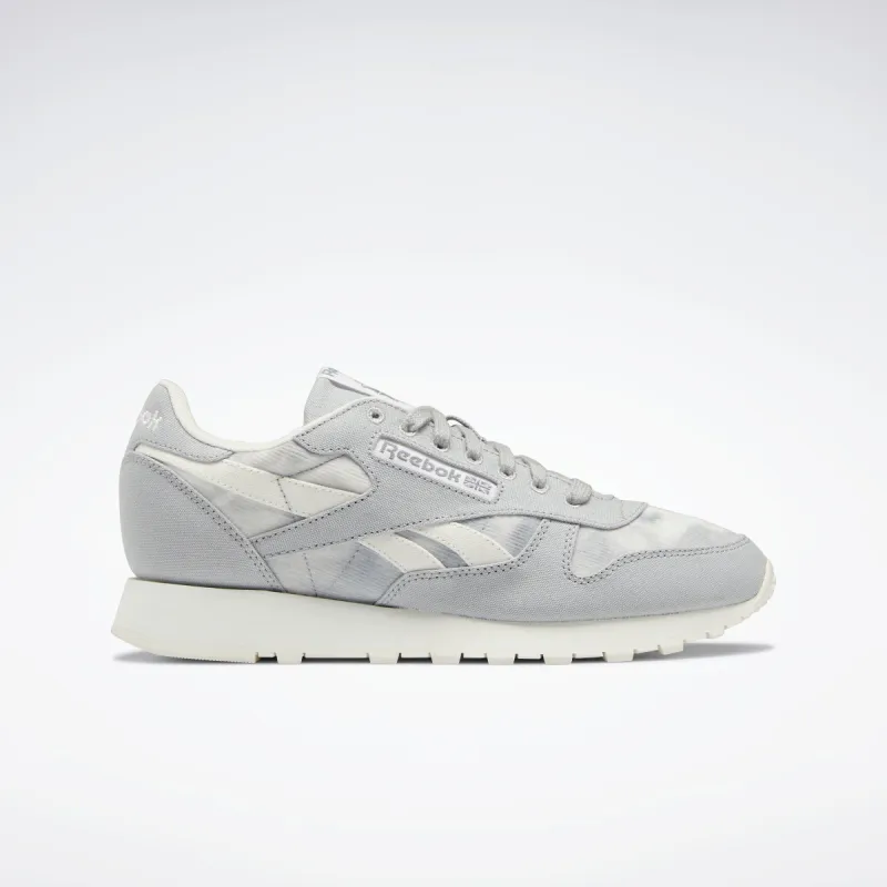 Reebok Footwear Men Classic Grow Shoes Pugry3/Chalk/Cldgr5 sold by Reebok