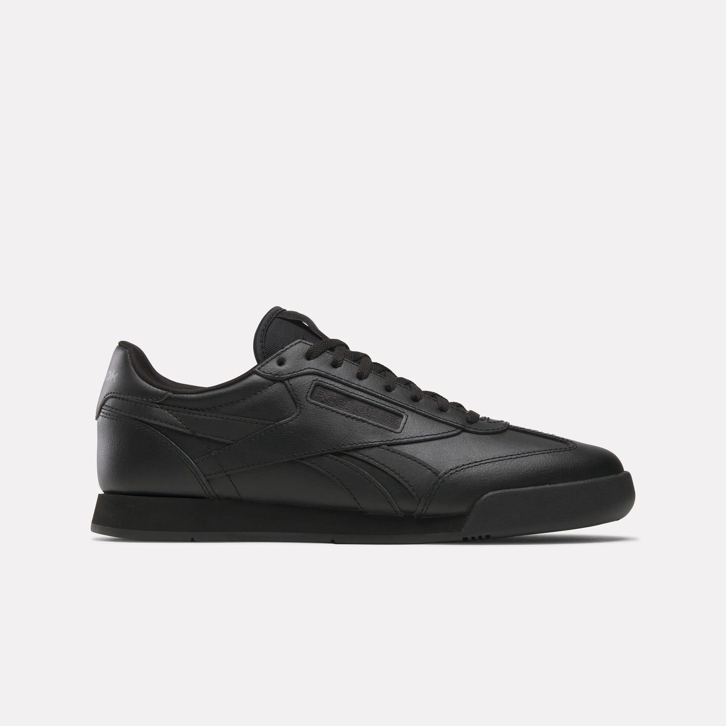Reebok Footwear Men Campio XT Shoes BLACK/WHITE/BLACK sold by Reebok