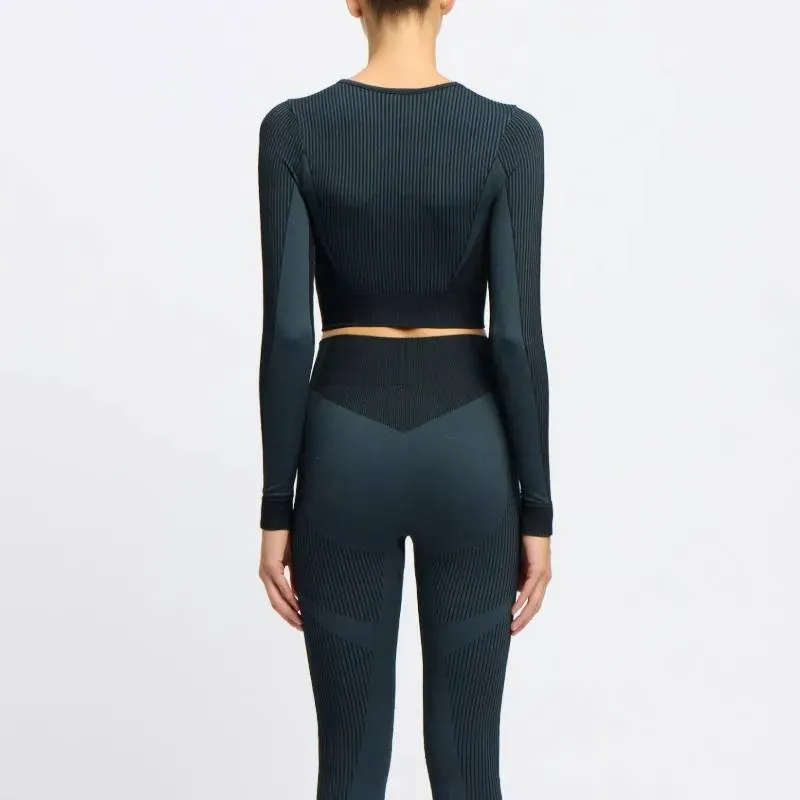 Reebok Apparel Women RBK-Lab Long-Sleeve Seamless Top BLACK sold by Reebok product image thumbnail 3