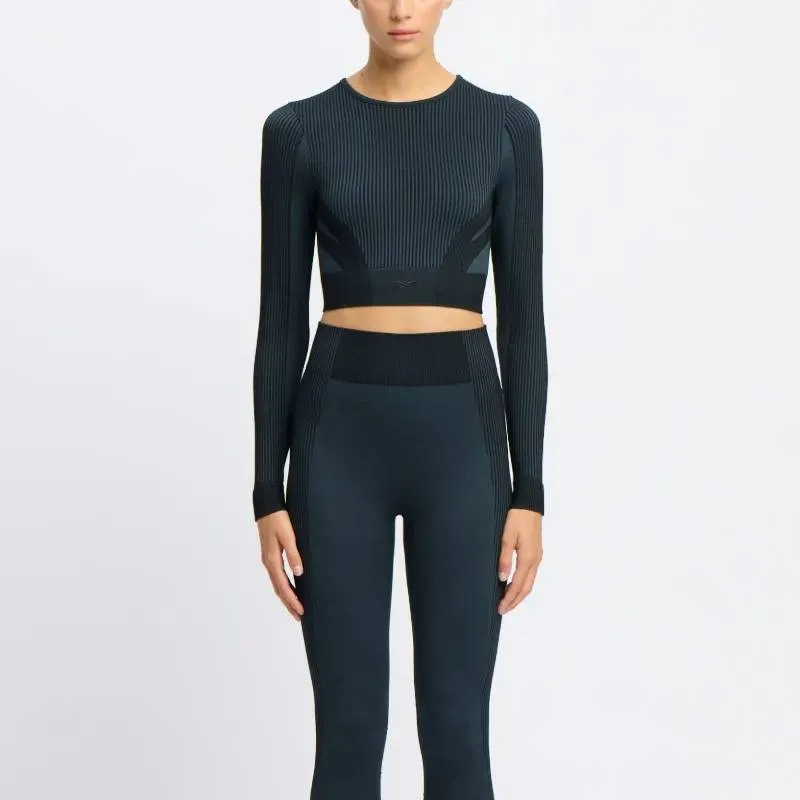 Reebok Apparel Women RBK-Lab Long-Sleeve Seamless Top BLACK sold by Reebok