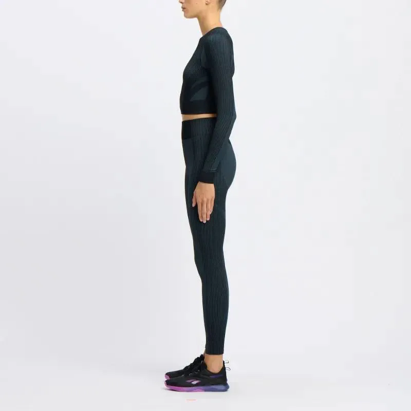 Reebok Apparel Women RBK-Lab Long-Sleeve Seamless Top BLACK sold by Reebok product image thumbnail 2