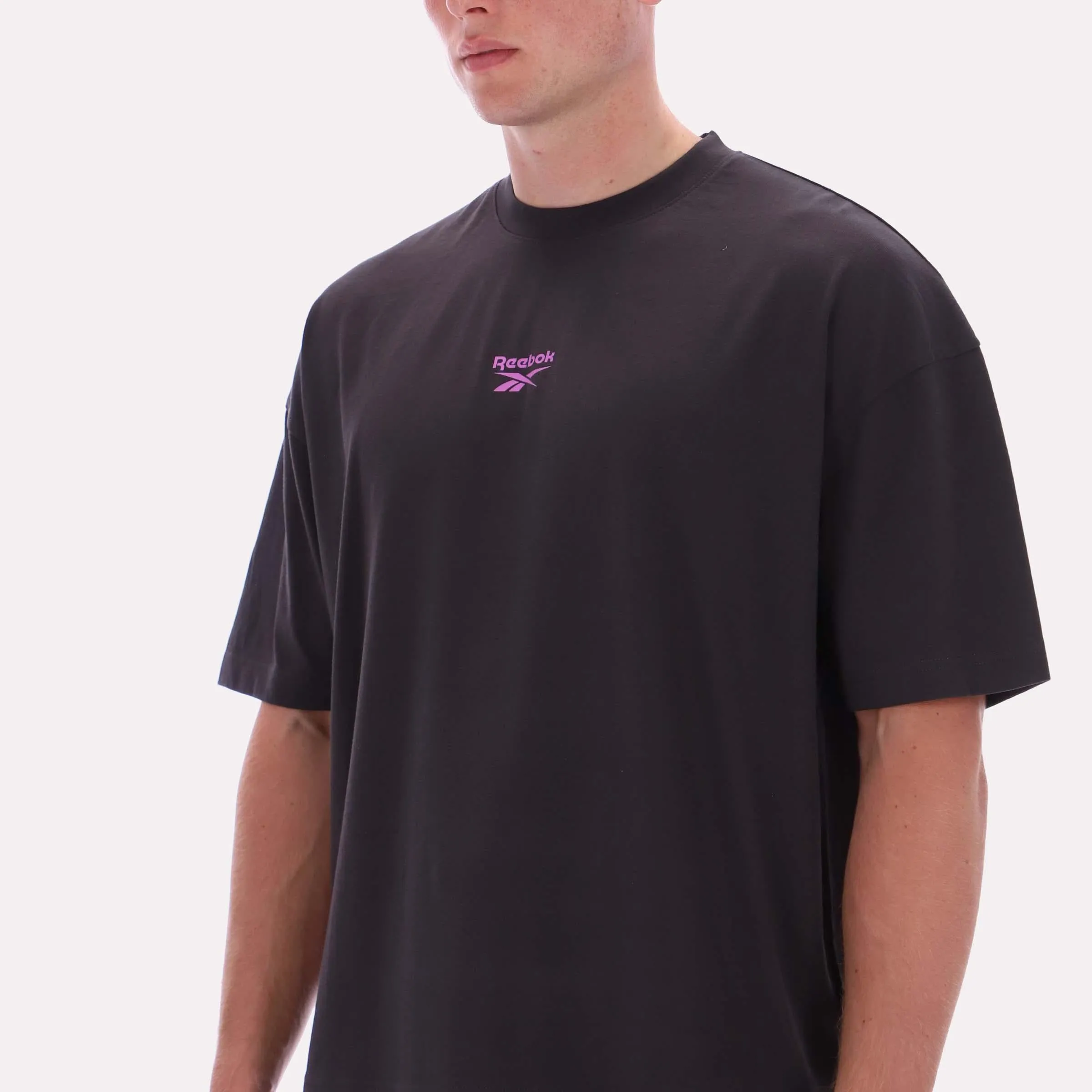 Reebok Apparel Men Varsity Graphic T-Shirt WASHED BLACK sold by Reebok product image thumbnail 4