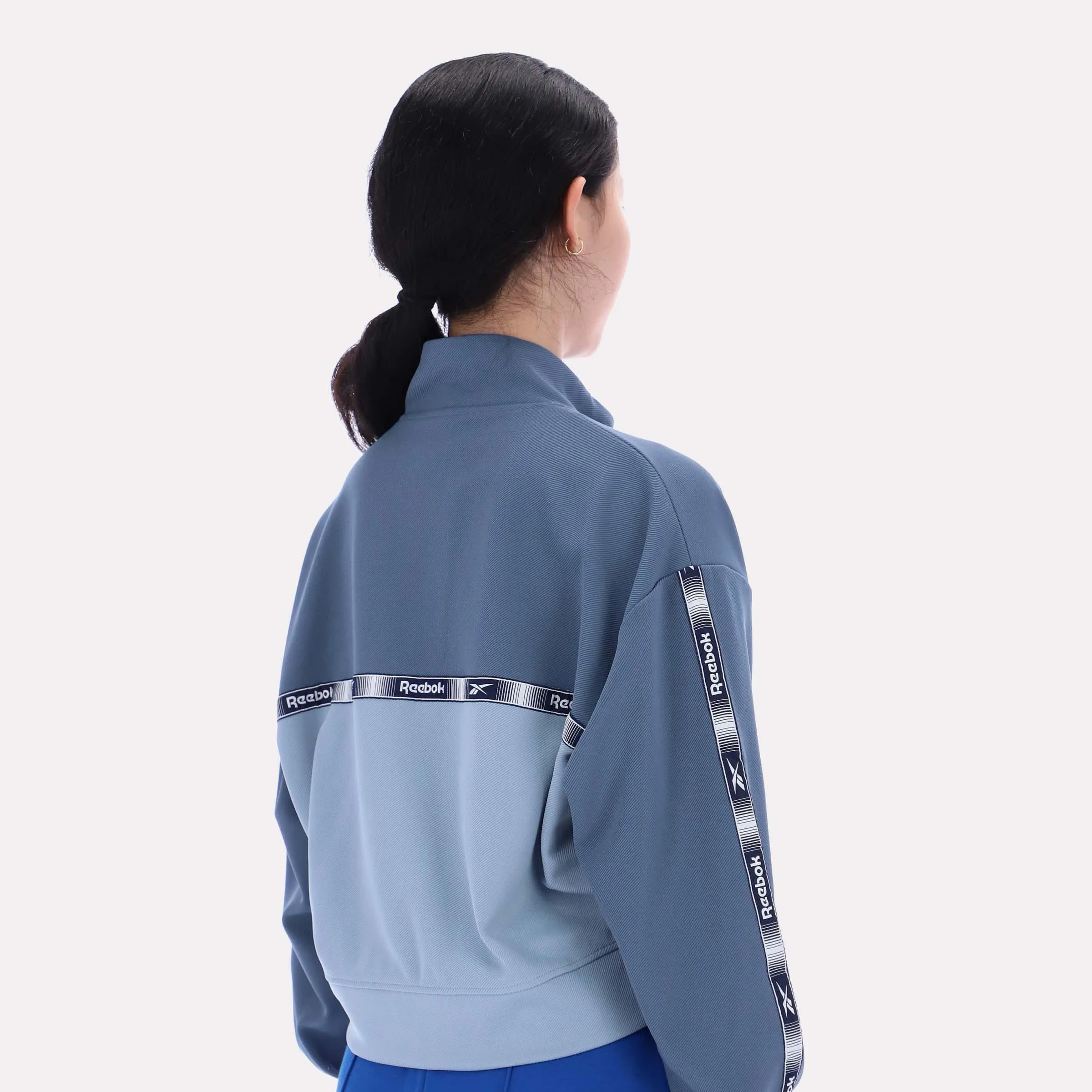 Reebok Apparel Women Cropped Vector Track Jacket LEISURE BLUE/SHADOW sold by Reebok product image thumbnail 3