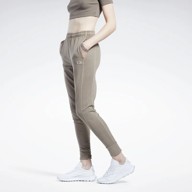 Reebok Apparel Women Classics Natural Dye Fitted Joggers Trekgr made by Reebok