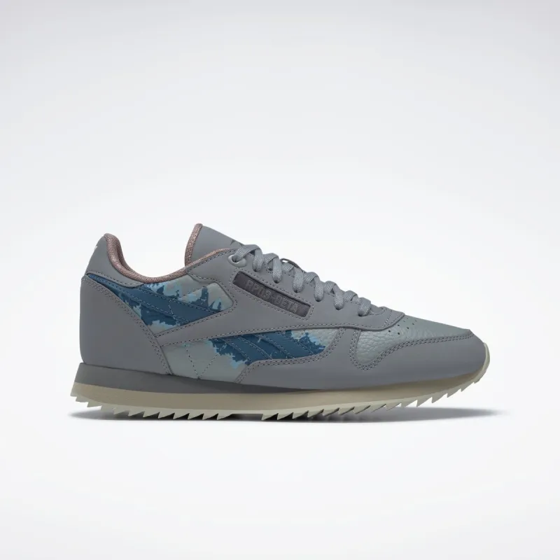Reebok Footwear Men Jurassic World Classic Leather Ripple Shoes Pugry5/Flagre/Brablu made by Reebok