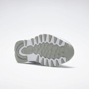 Reebok Footwear Men Classic Leather WHITE/LT GREY sold by Reebok