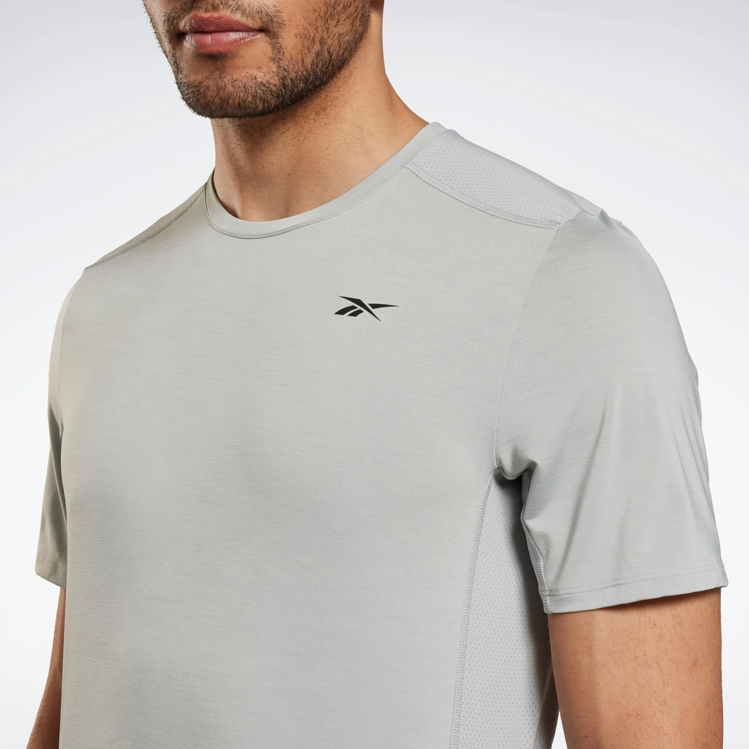 Reebok Apparel Men Activchill Athlete T-Shirt Pugry3 sold by Reebok product image thumbnail 4