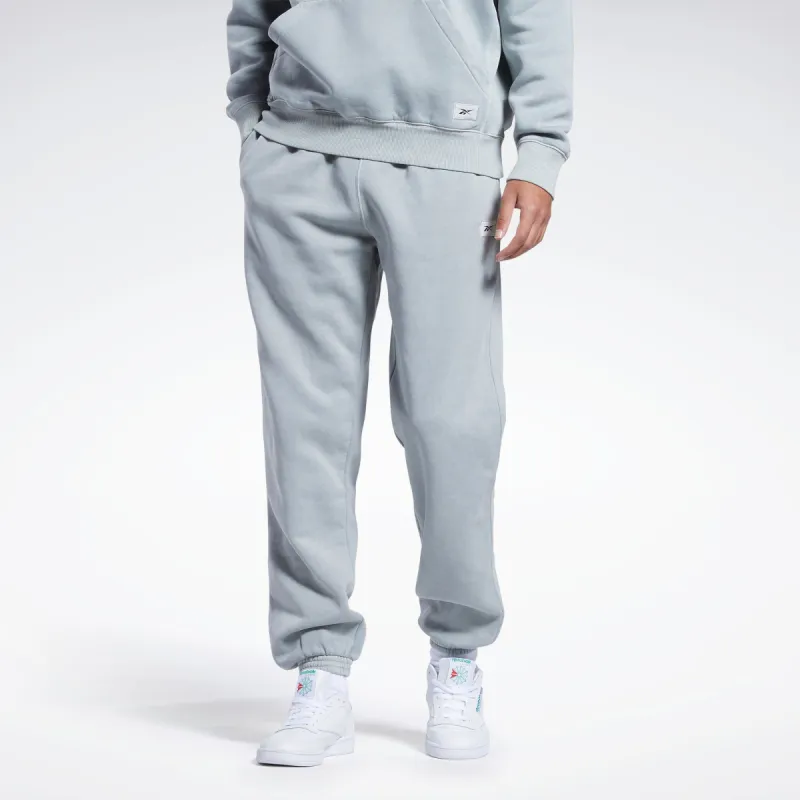 Reebok Apparel Men Classics Natural Dye Joggers Pugry3 sold by Reebok