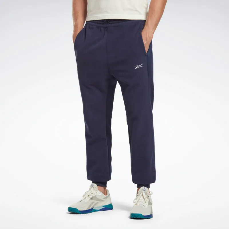 Reebok Apparel Men Workout Ready Thermowarm Joggers Vecnav sold by Reebok