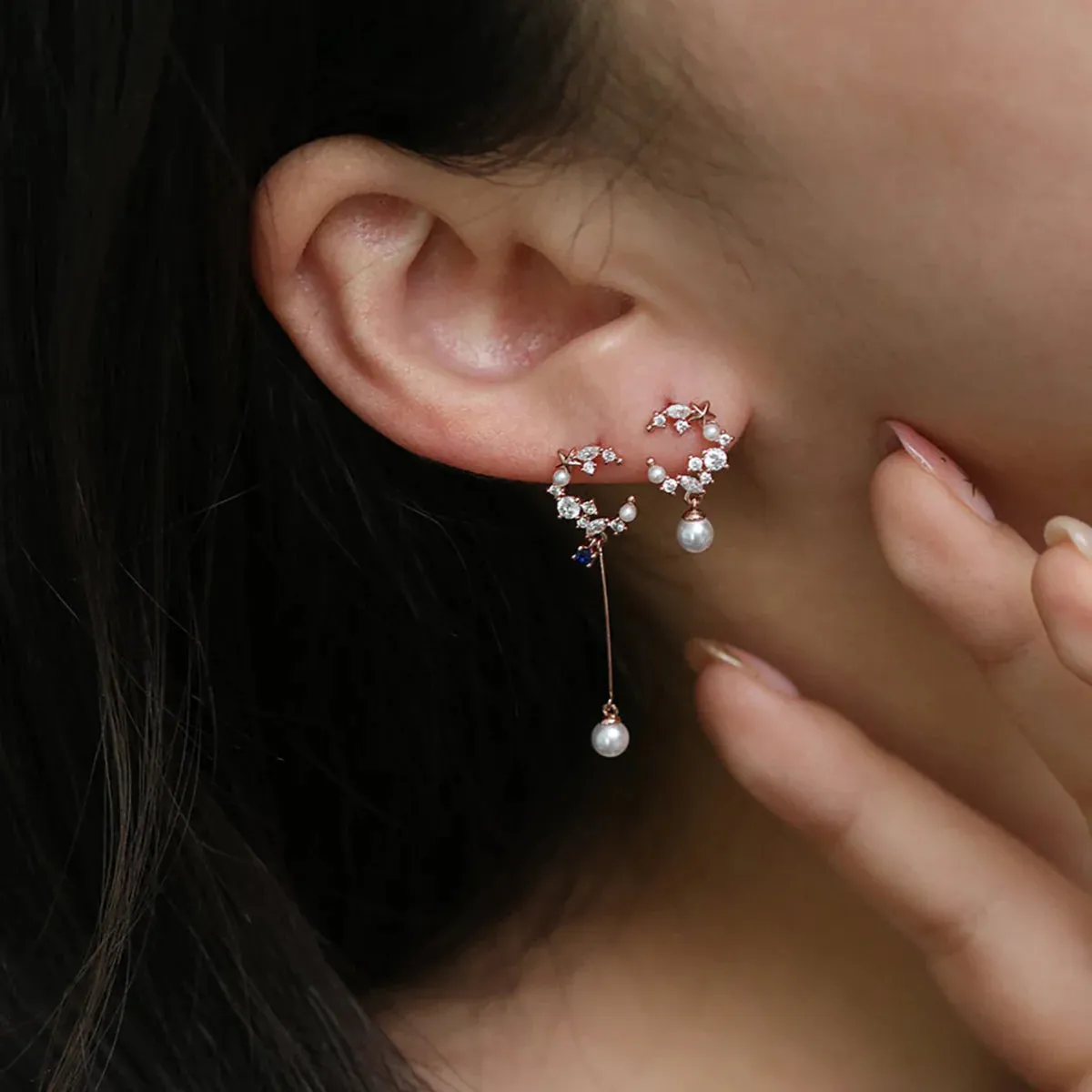 Cubic Moon Set In Rose Gold sold by NABI LONDON product image thumbnail 2