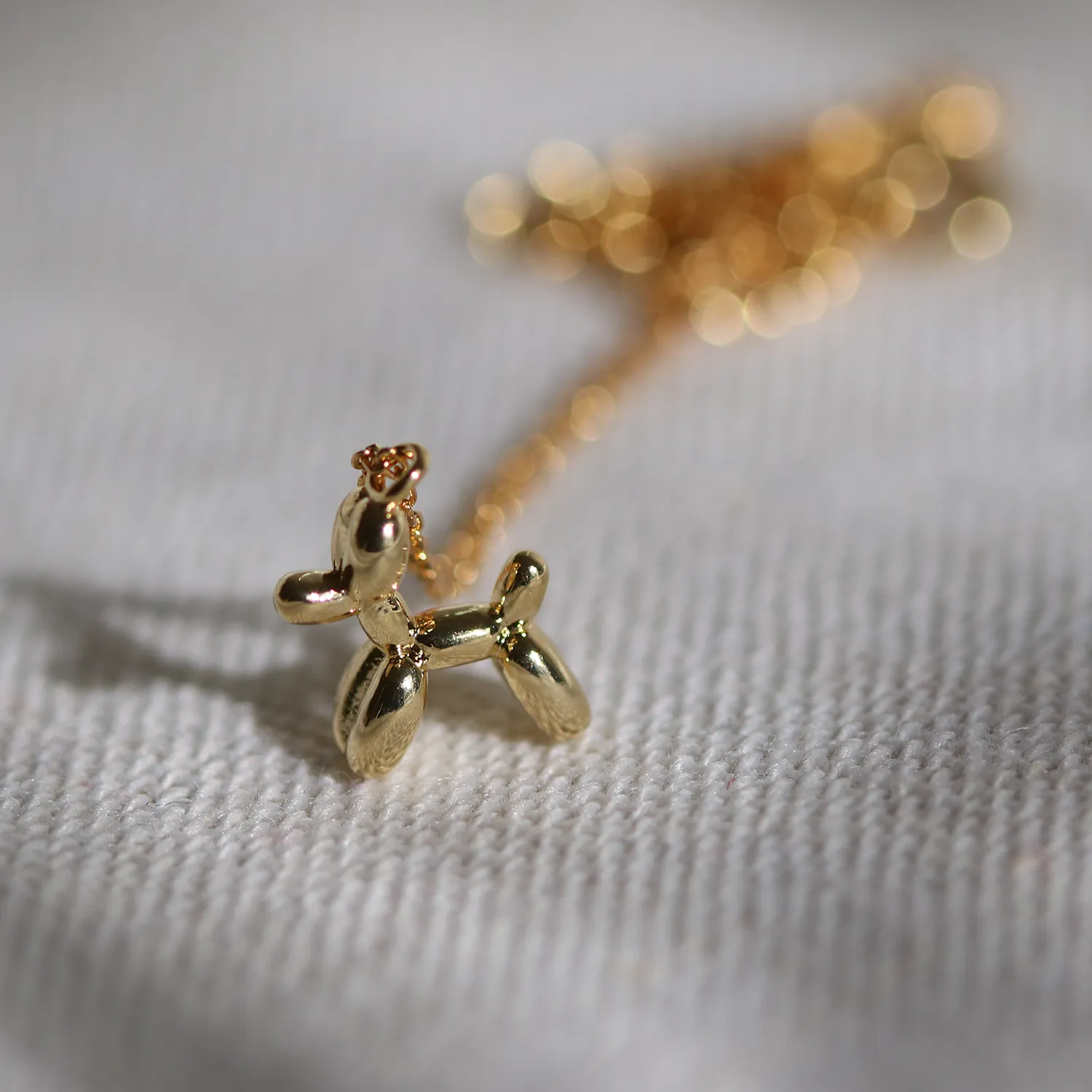 Balloon dog necklace sold by NABI LONDON product image thumbnail 4