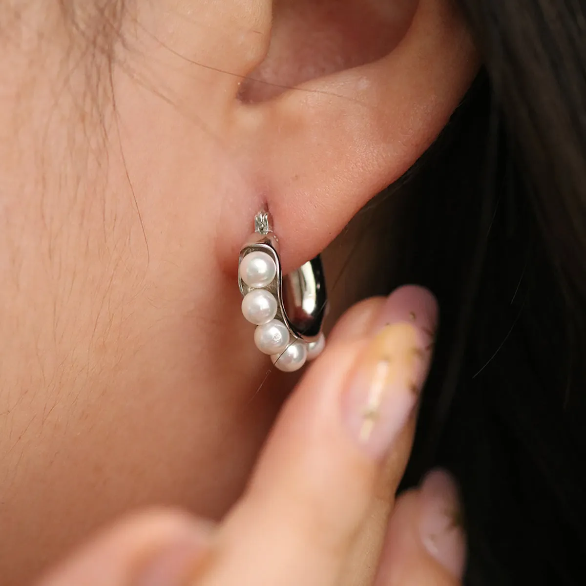 Chunky Beans Pearl Earrings sold by NABI LONDON product image thumbnail 5