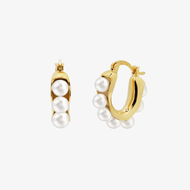 Chunky Beans Pearl Earrings made by NABI LONDON