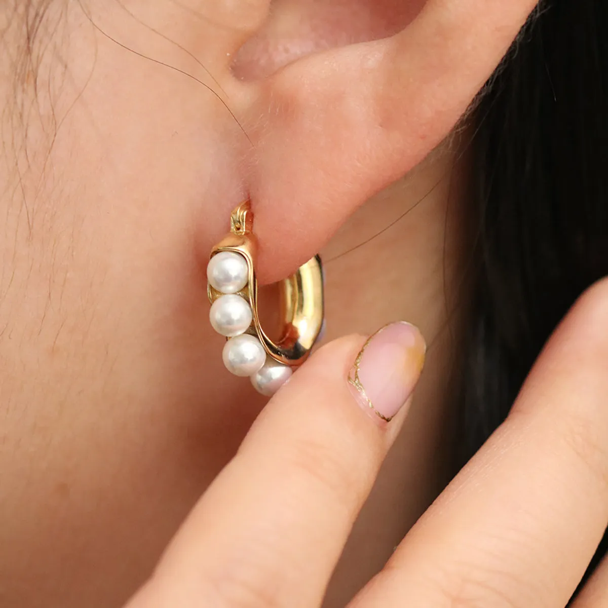 Chunky Beans Pearl Earrings sold by NABI LONDON product image thumbnail 3