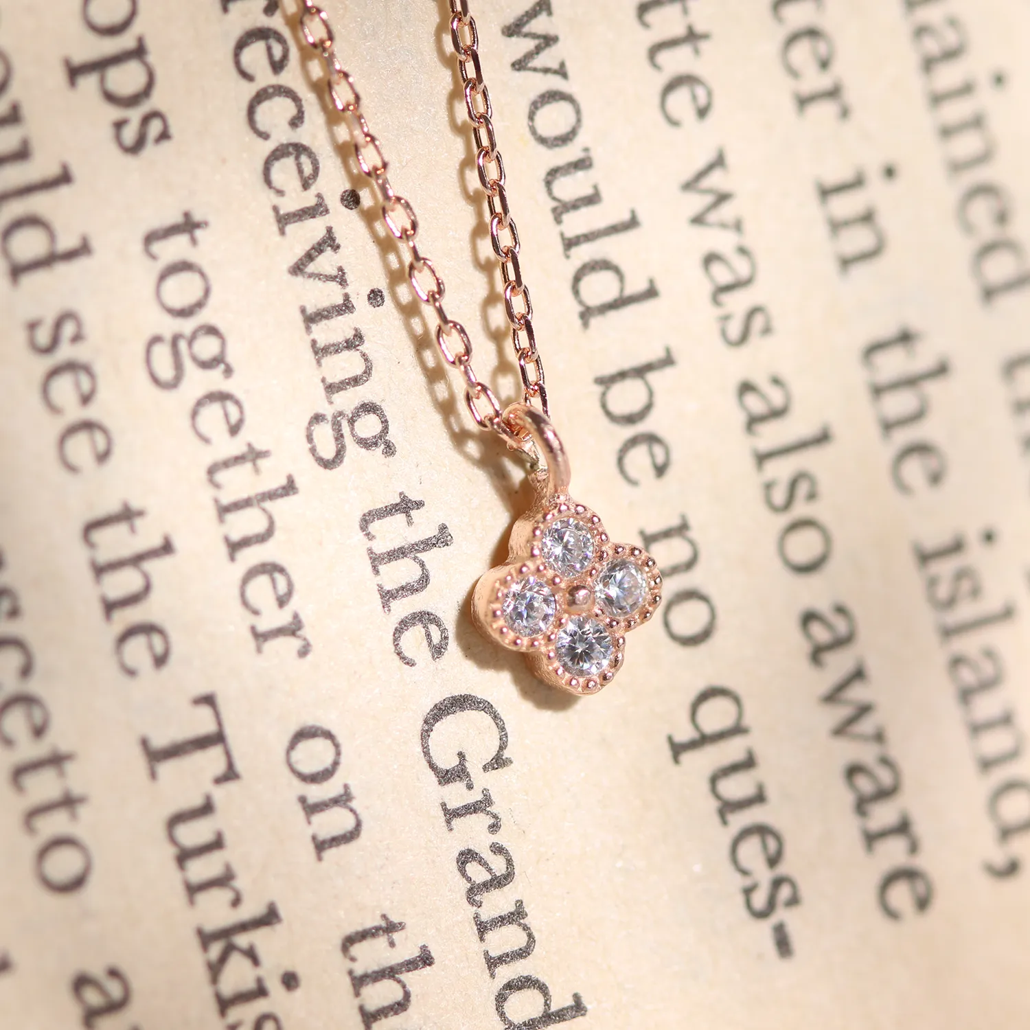 Clover Sparkle Set in Rose gold sold by NABI LONDON product image thumbnail 2