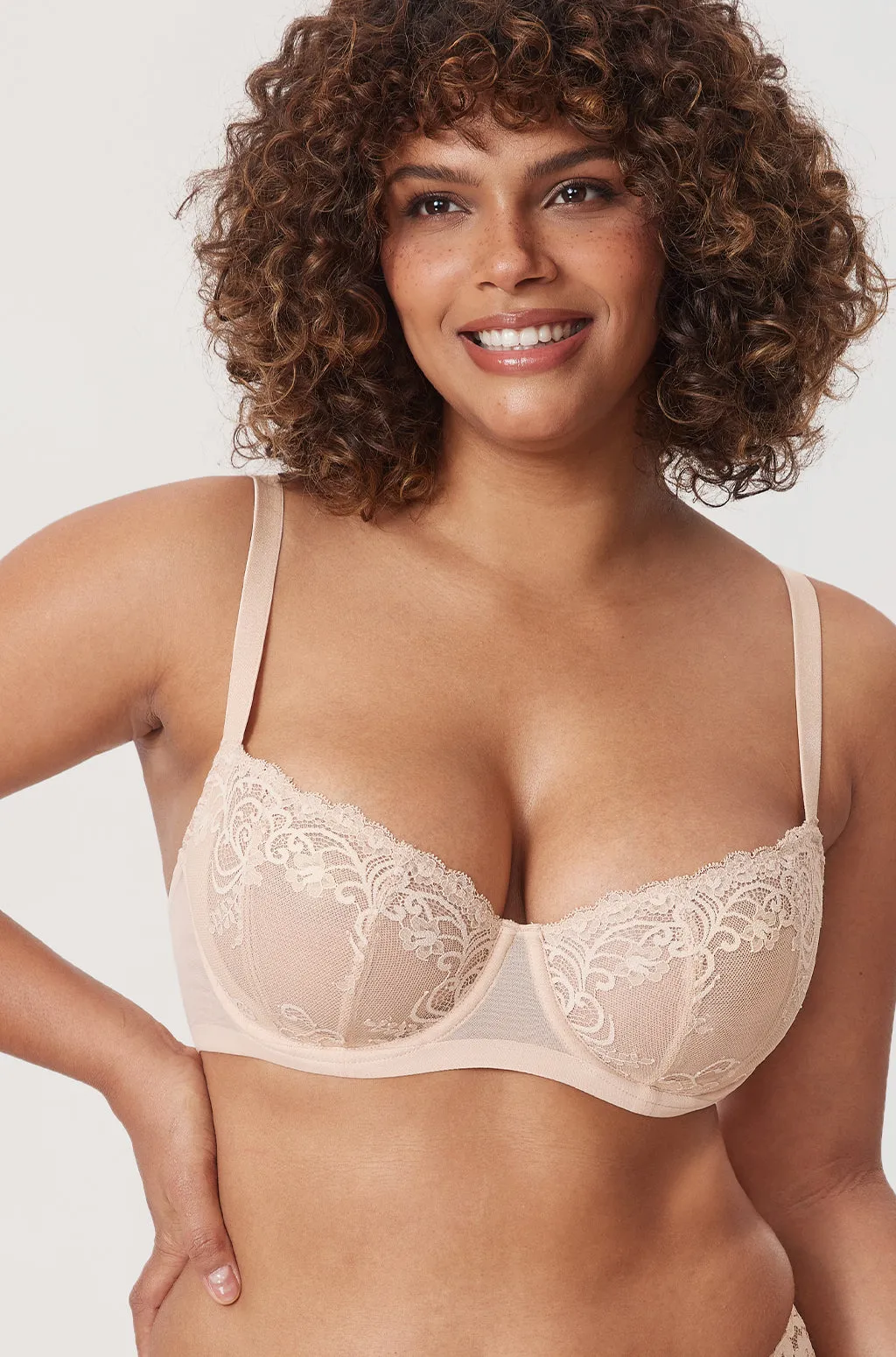 Vintage Lace Balconette Bra sold by Essenther product image thumbnail 3