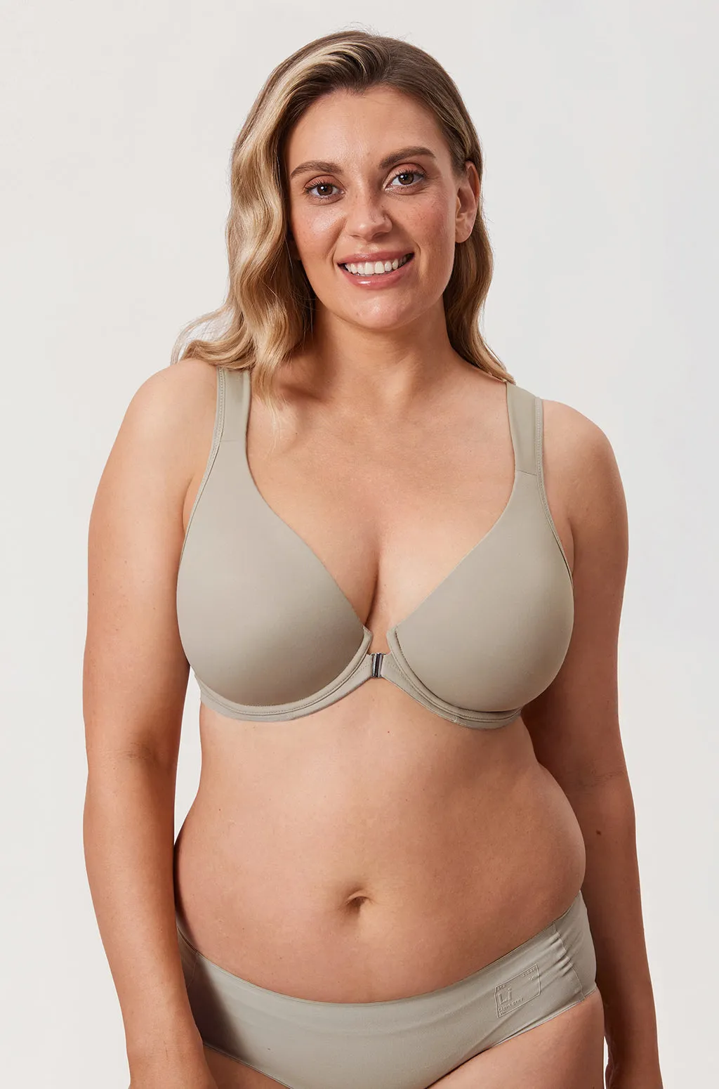 Plunge Back Posture Bra sold by Essenther