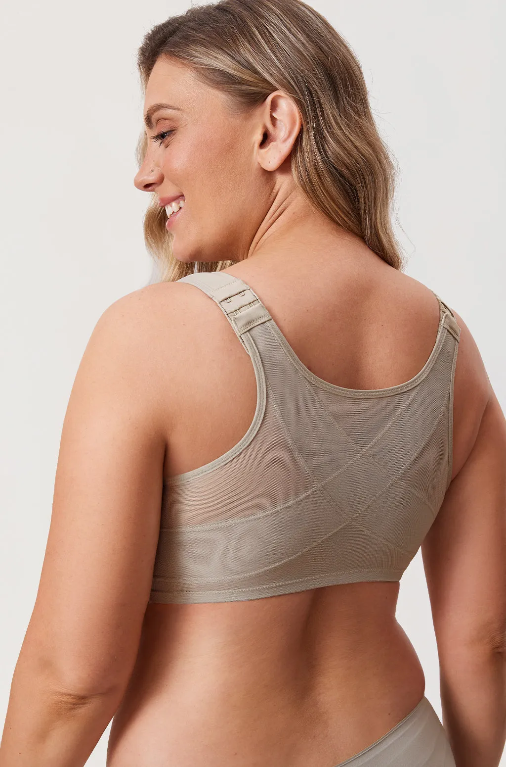 Plunge Back Posture Bra sold by Essenther product image thumbnail 2