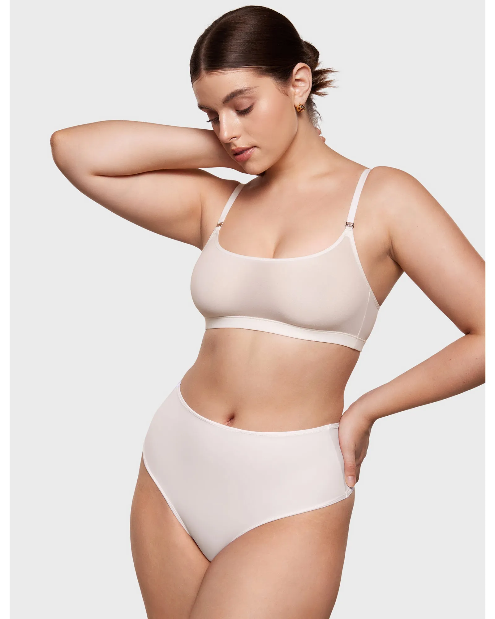 Sheer Mesh Scoop Bralette sold by Essenther product image thumbnail 4