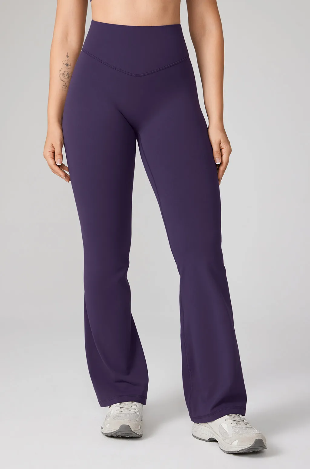 No Front Seam Flare Leggings 31" sold by Essenther