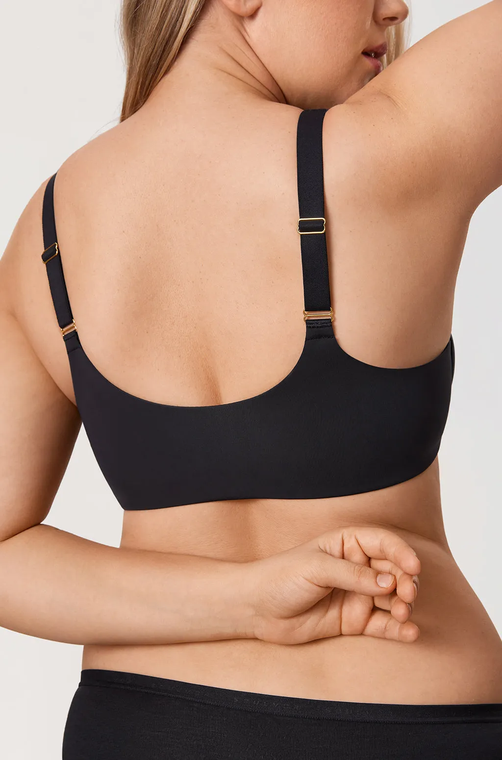 Silky Smooth Front Closure Bra sold by Essenther product image thumbnail 5