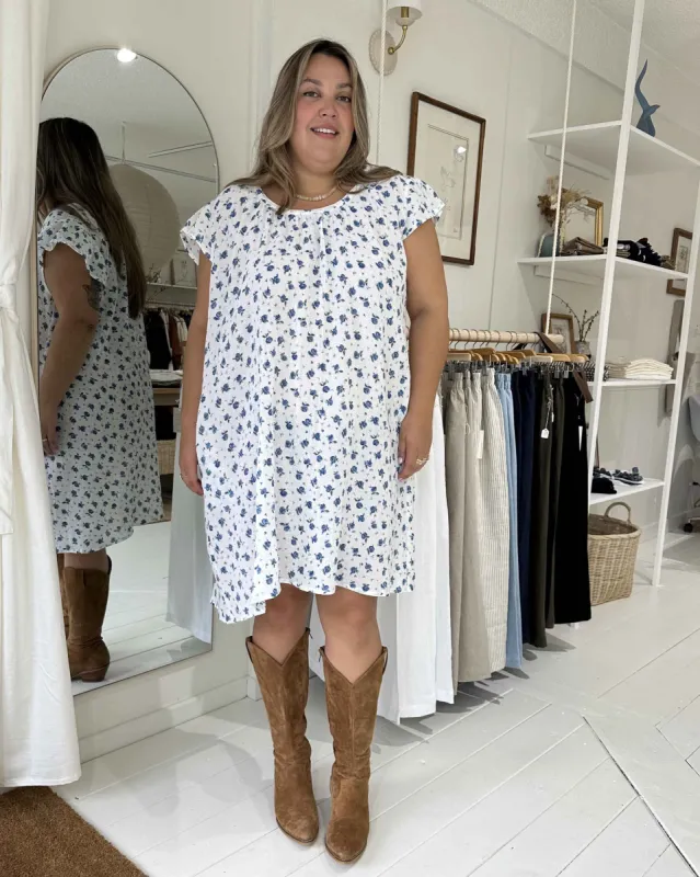 Last Chance | Sun Dress | Floral | 2X/3X sold by Harly Jae