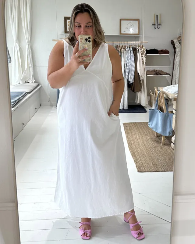 Imperfect | Margot Dress | Ivory | XXL sold by Harly Jae