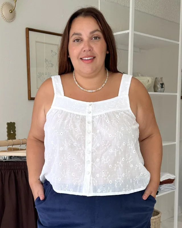 Last Chance | Nightie Tank | Snowflower | 2X/3X sold by Harly Jae