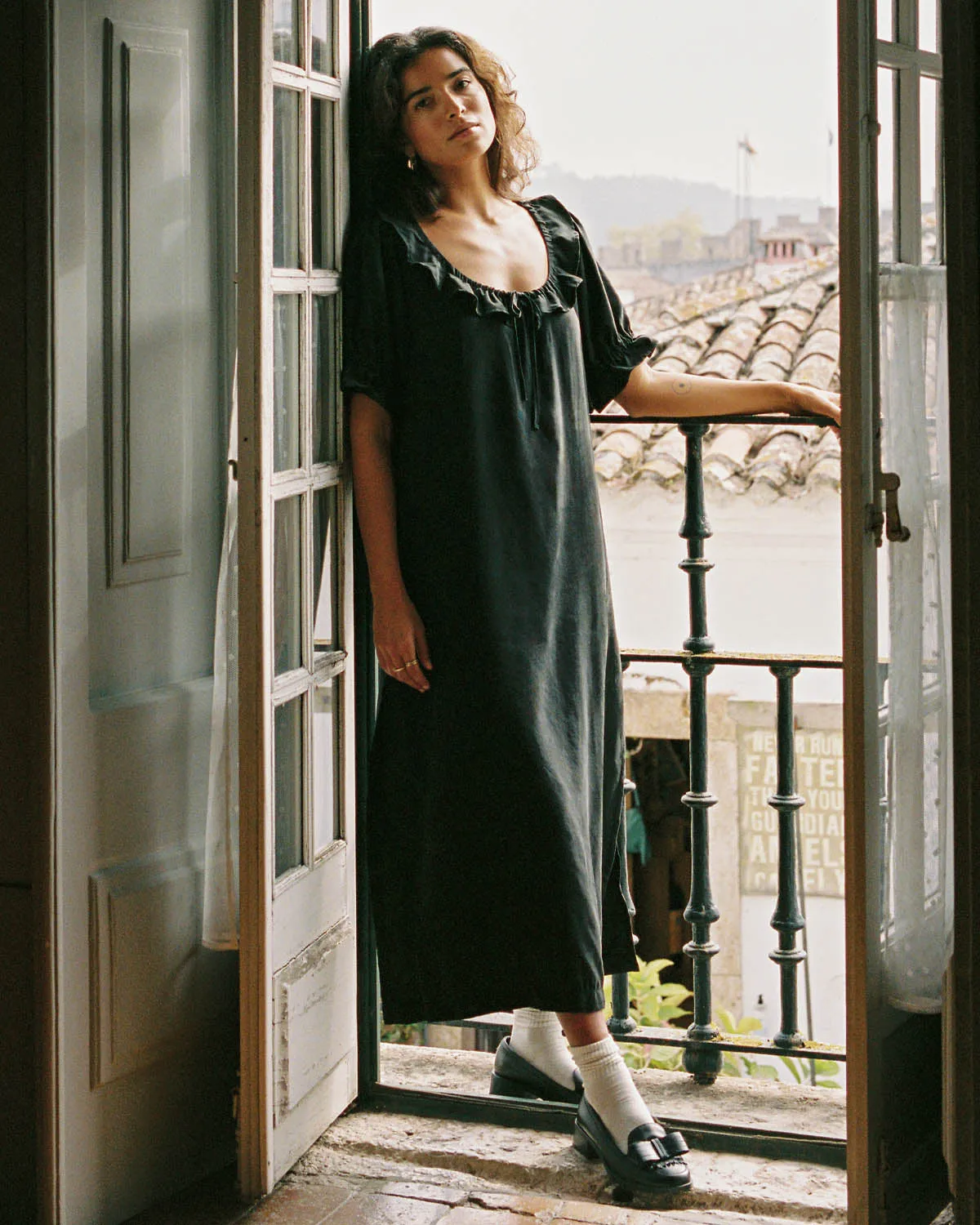 Doll Allongée | Smoky Black sold by Harly Jae product image thumbnail 3