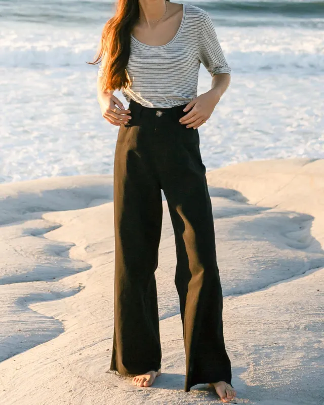 Last Chance | Wyn Pants | Black | XS sold by Harly Jae