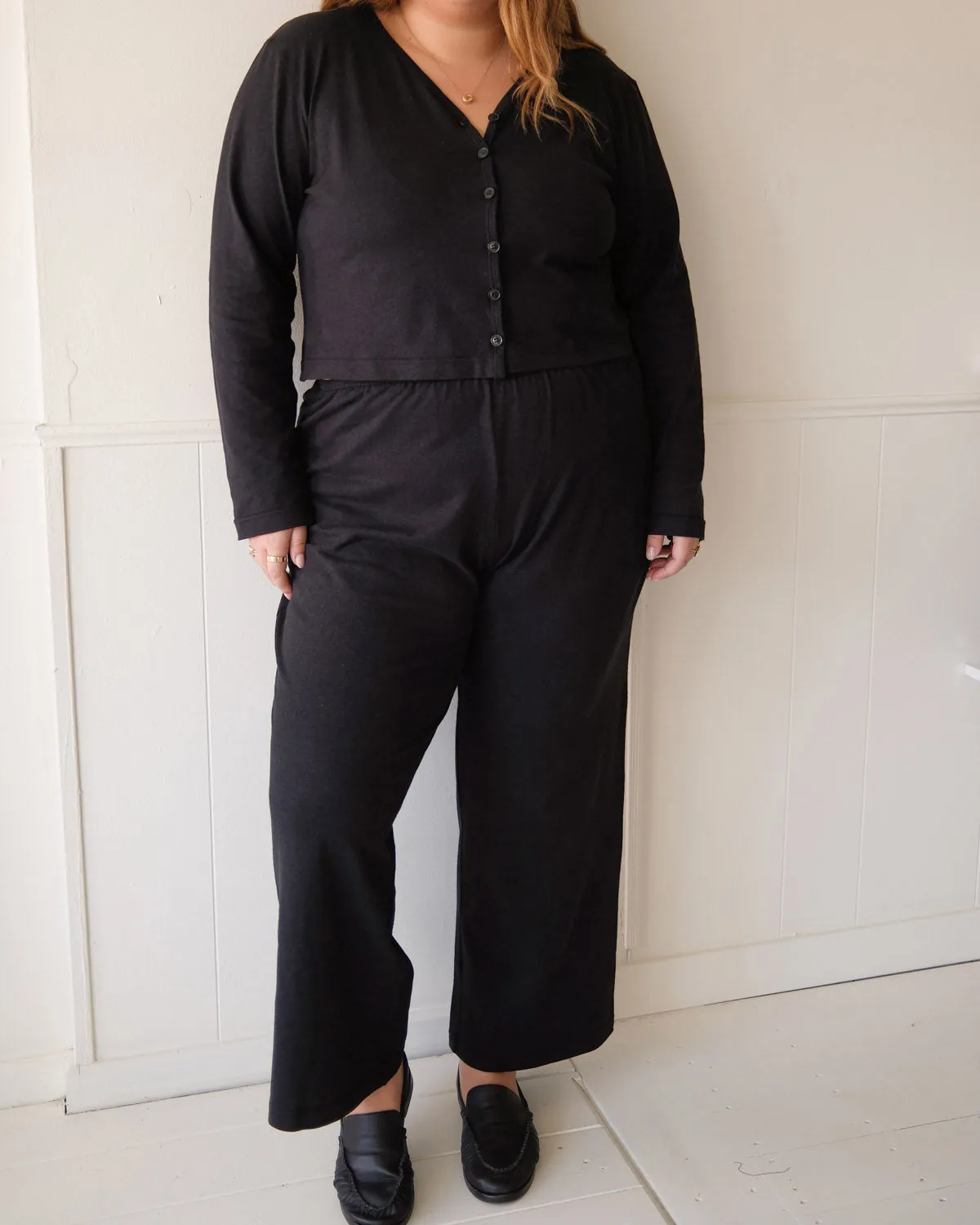 Sample | Casita Pant | Noir | 1X sold by Harly Jae product image thumbnail 2