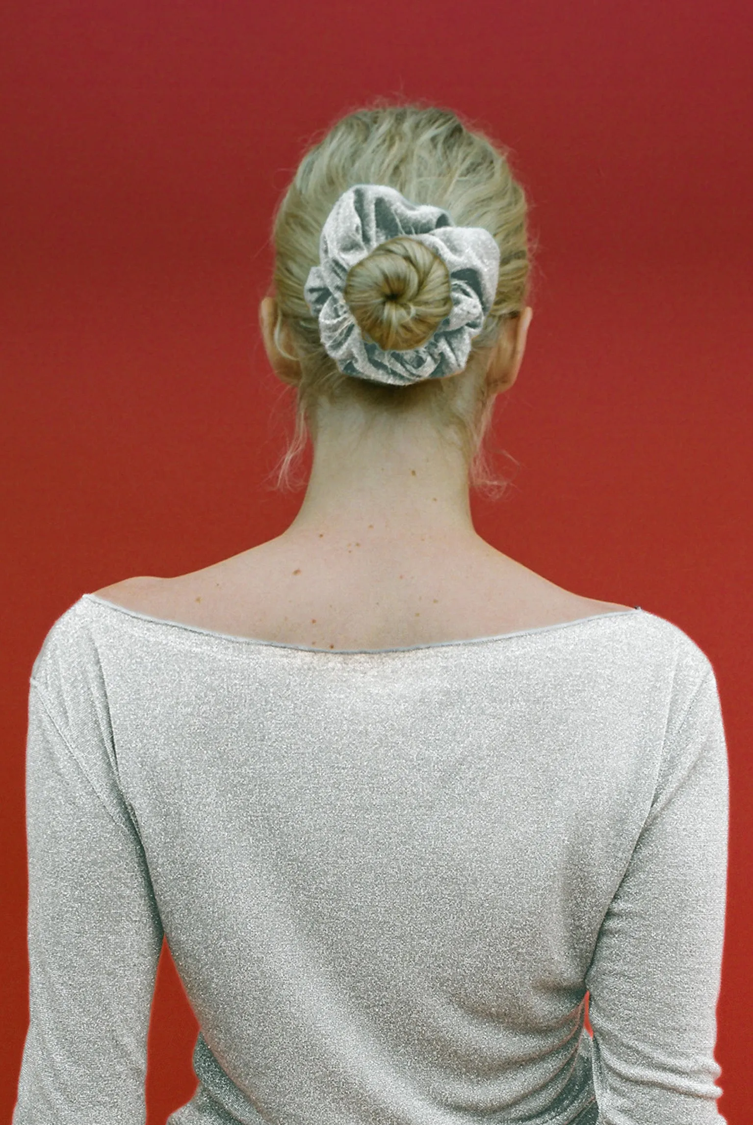 Shimmer Knit Scrunchie - Oyster sold by Gil Rodriguez product image thumbnail 5