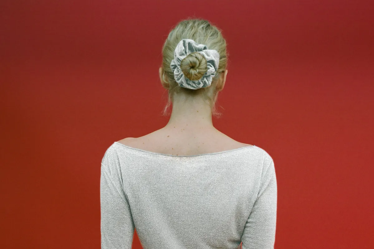 Shimmer Knit Scrunchie - Oyster sold by Gil Rodriguez