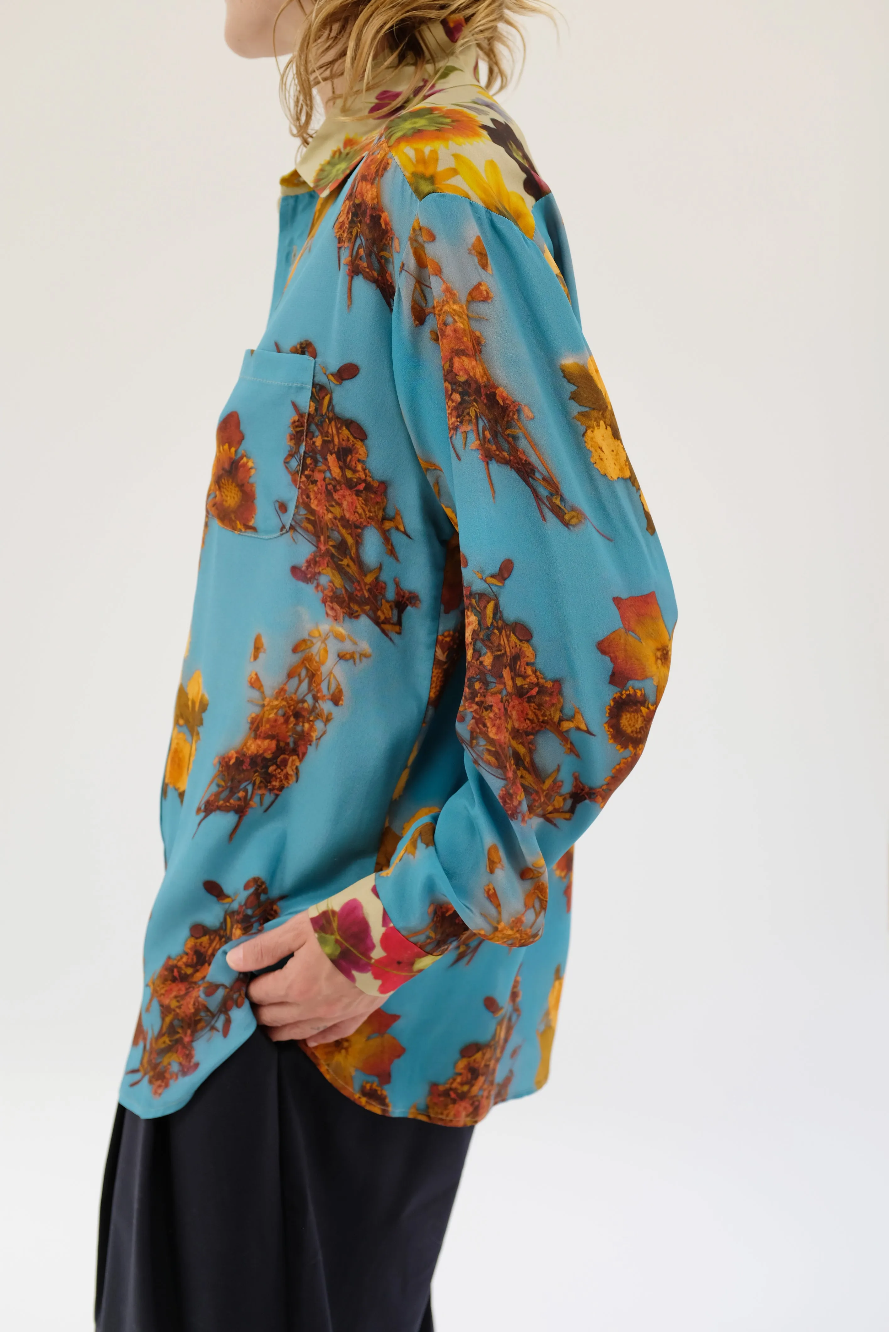 Anntian Unisex Shirt K sold by Beklina product image thumbnail 3