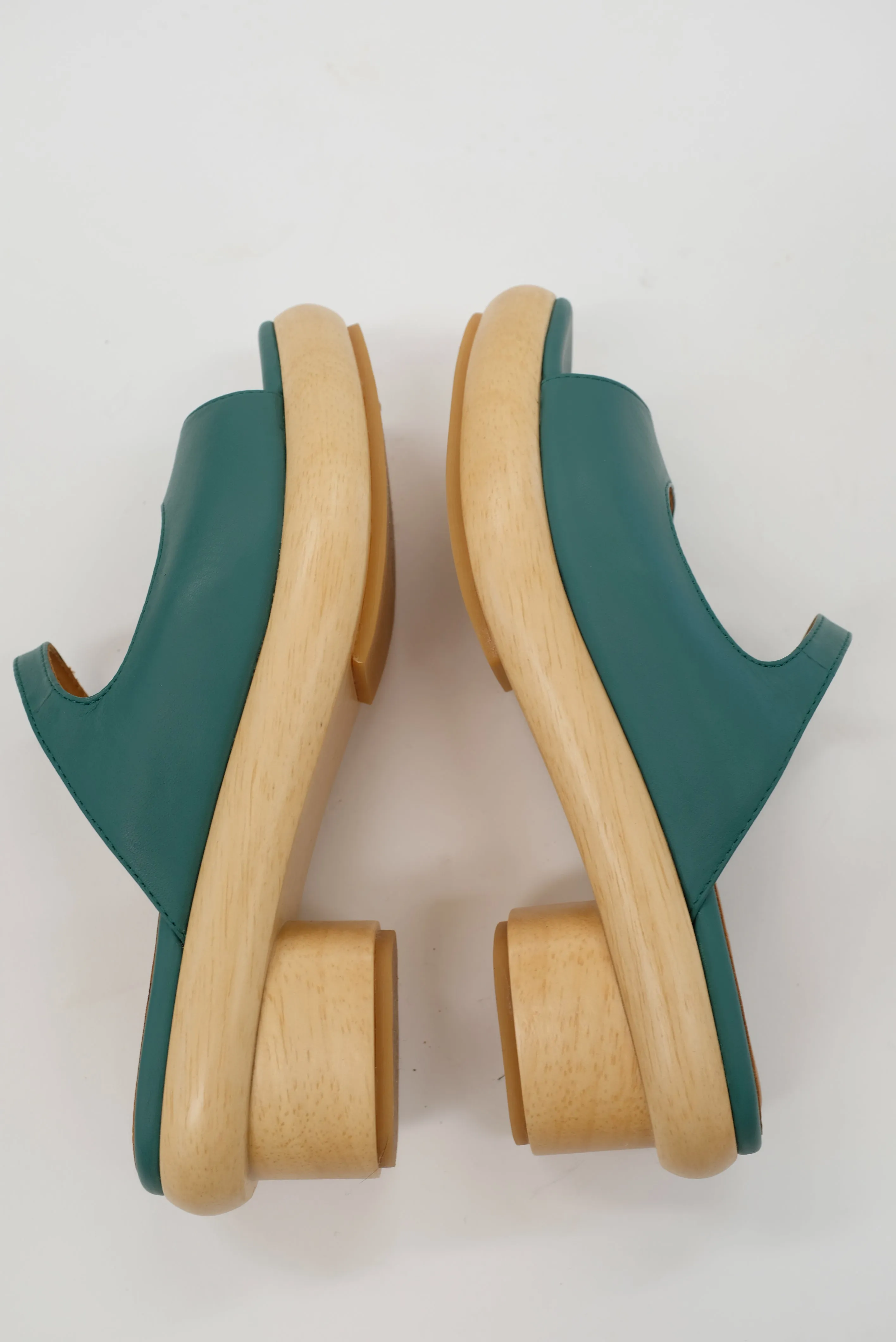 Beklina Low Sedia Sandal Cypress sold by Beklina product image thumbnail 3